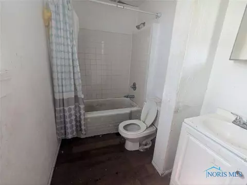 1527 Tecumseh St, Toledo, OH 43607 photo 12