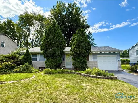 342 Cheswick St, Holland, OH 43528
