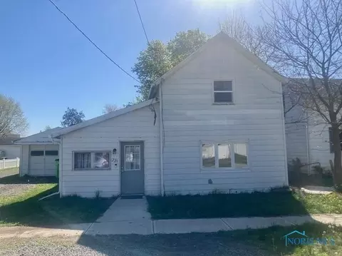 221 S Oak St, Harrod, OH 45850
