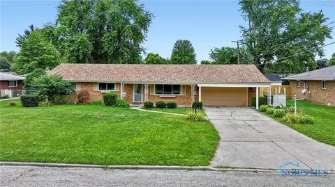 3733 Barcelona Dr, Toledo, OH 43615