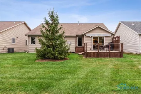 4335 Crystal Ridge Dr E, Maumee, OH 43537 photo 16