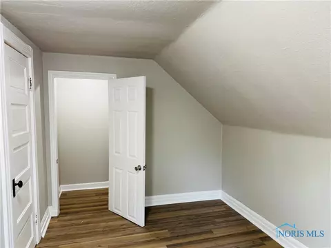 1333 Avondale Ave, Toledo, OH 43607 photo 23