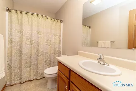5771 Bermuda Dr, Walbridge, OH 43465 photo 27
