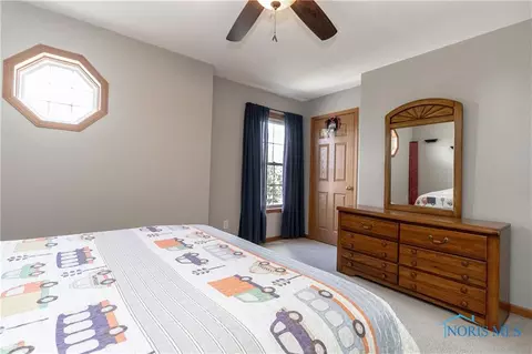 5771 Bermuda Dr, Walbridge, OH 43465 photo 23