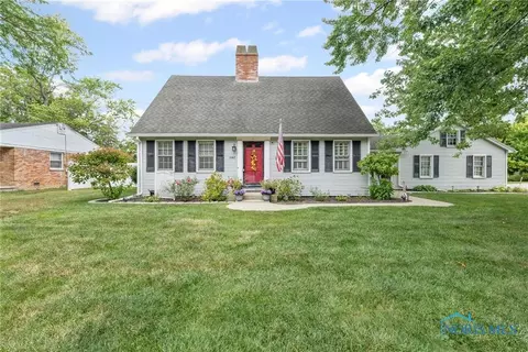 1047 E Boundary St, Perrysburg, OH 43551