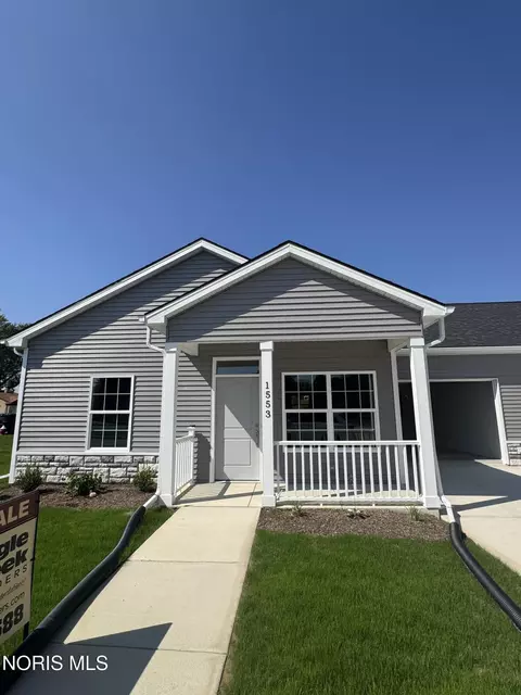 1553 Heather Meadow Dr, Toledo, OH 43614