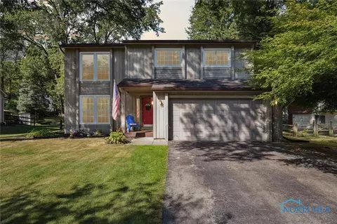 3655 Woodspring Rd, Sylvania, OH 43560