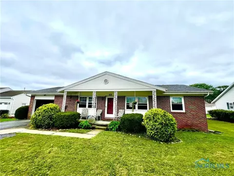 65 Northview Dr, Tiffin, OH 44883