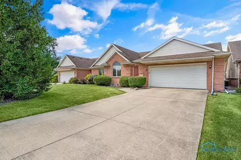 31 Trafalgar Bnd, Bowling Green, OH 43402