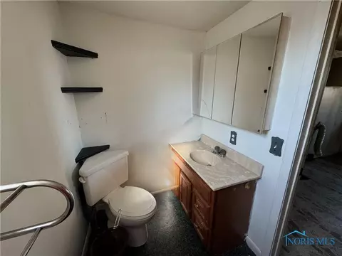415 E Main St, Deshler, OH 43516 photo 8