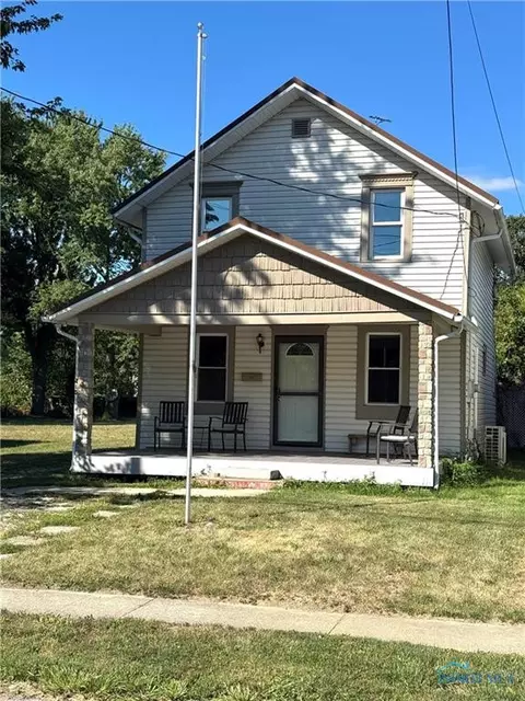415 E Main St, Deshler, OH 43516