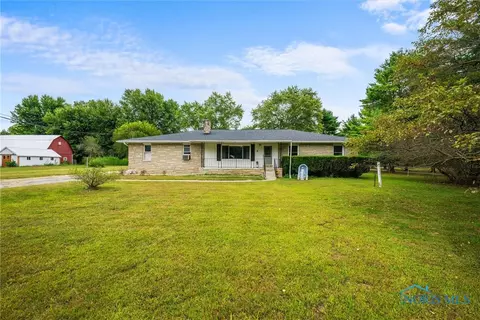5741 Waterville Swanton Rd, Swanton, OH 43558