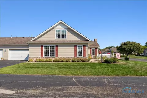 8332 Fossil Dr #8332, Sylvania, OH 43560