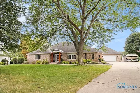370 Coventry Ct, Perrysburg, OH 43551