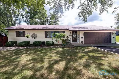 1709 Eastview Dr, Findlay, OH 45840