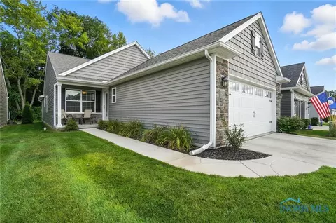 2116 Sunrise Creek Dr, Toledo, OH 43615