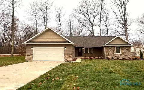 900 Kimmel Ct, Upper Sandusky, OH 43351