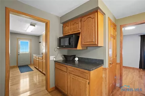 236 E Perrin Ave, Mccomb, OH 45858 photo 14