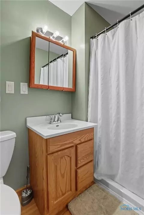 236 E Perrin Ave, Mccomb, OH 45858 photo 24