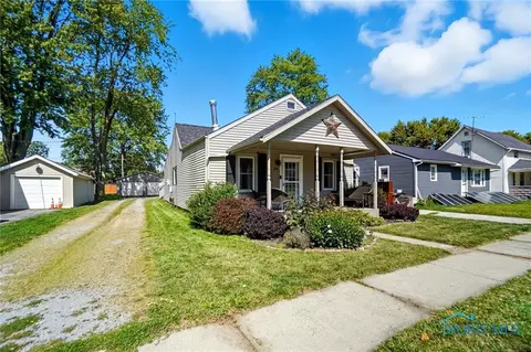236 E Perrin Ave, Mccomb, OH 45858 photo 3