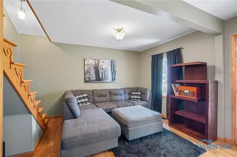236 E Perrin Ave, Mccomb, OH 45858 photo 9