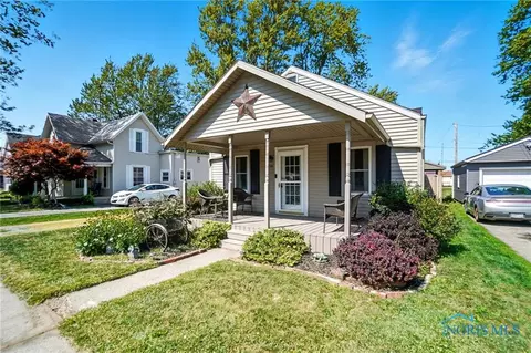 236 E Perrin Ave, Mccomb, OH 45858