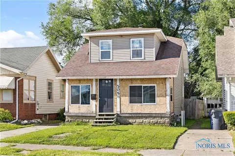 2056 Fairfax Rd, Toledo, OH 43613