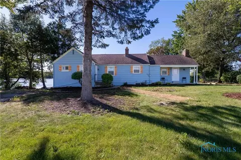 12342 W State Route 105, Oak Harbor, OH 43449