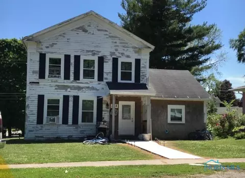 308 E North St, West Unity, OH 43570