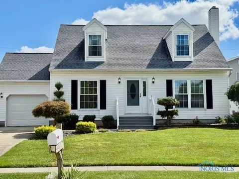 803 Delmoy Ave, Bellevue, OH 44811