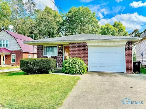 727 Jackson Ave, Defiance, OH 43512