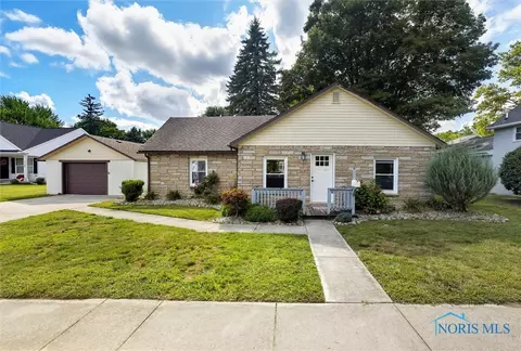5129 Spring St, Sylvania, OH 43560