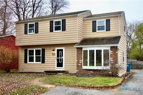 5643 Marshall Rd, Sylvania, OH 43560