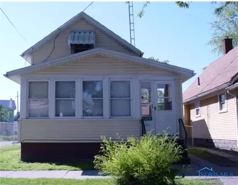 1240 Moore St, Toledo, OH 43608