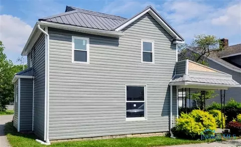 110 N Cherry St, Bryan, OH 43506