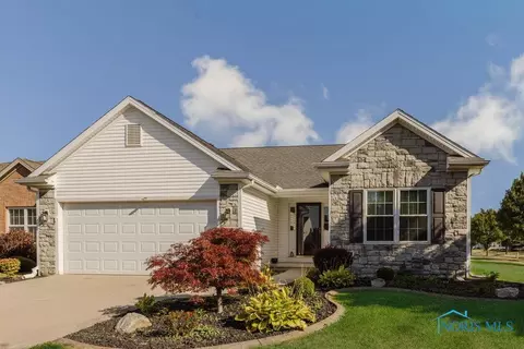 7342 Harbour Light Ct, Maumee, OH 43537