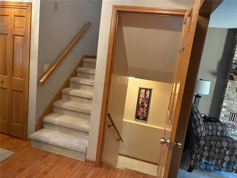 Entry Way - 107 Shaffer Blvd, Bryan, OH 43506 photo 2 of 3
