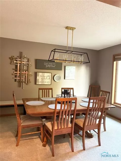 Dining - 107 Shaffer Blvd, Bryan, OH 43506 photo 2 of 2