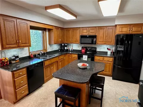 Kitchen - 107 Shaffer Blvd, Bryan, OH 43506 photo 1 of 2