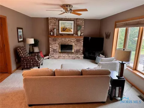 Living - 107 Shaffer Blvd, Bryan, OH 43506 photo 2 of 2