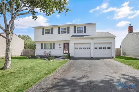 28762 Stargate Rd, Perrysburg, OH 43551