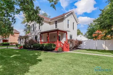 265 Fremont St, Elmore, OH 43416