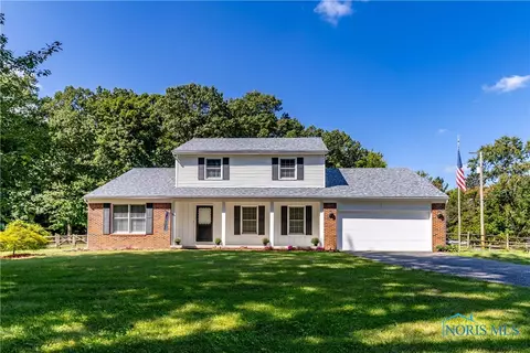 1938 Huntley St, Holland, OH 43528