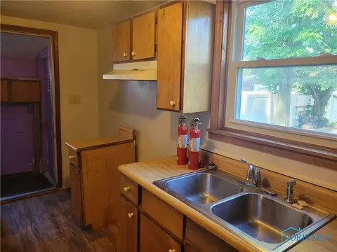 Kitchen - 416 N Cherry St, Kenton, OH 43326 photo 1 of 1