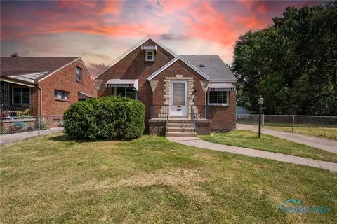 3532 Elm St, Toledo, OH 43608