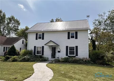 1006 E 2nd St, Ottawa, OH 45875