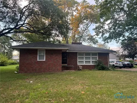 1120 Lewis, Rossford, OH 43460