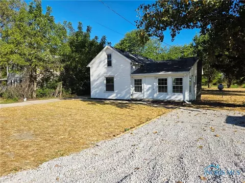 2824 Latcha Rd, Millbury, OH 43447