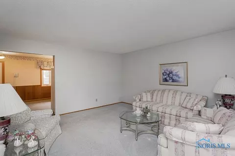 1539 Cass Rd, Maumee, OH 43537 photo 7