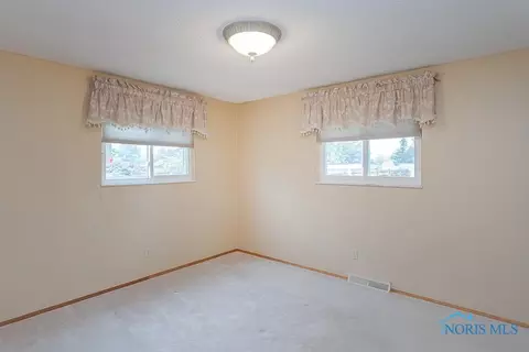 1539 Cass Rd, Maumee, OH 43537 photo 23